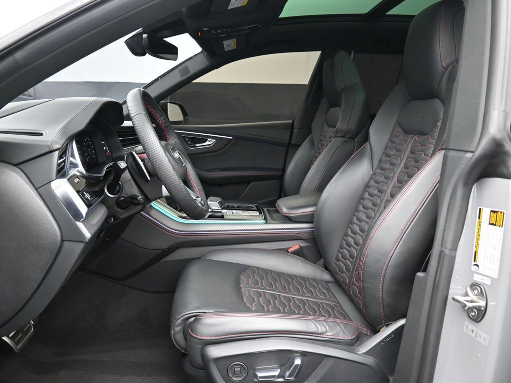 Used 2024 Audi RS Q8 image 10