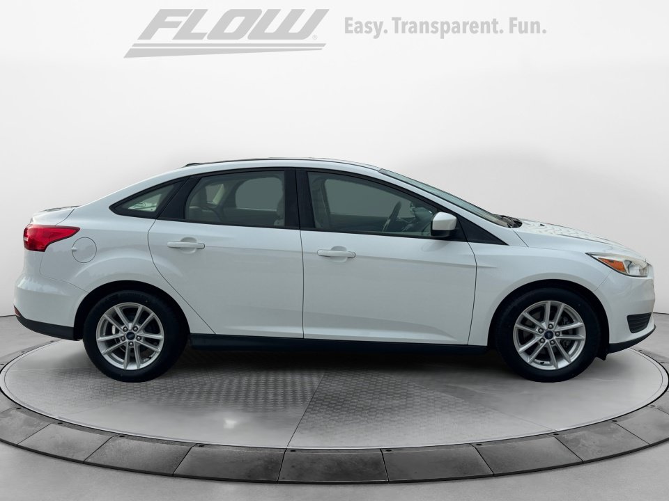 Used 2018 Ford Focus SE FWD image 10