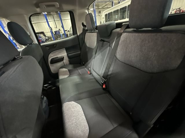 Certified 2025 Ford Maverick XLT w/ XLT Luxury Package AWD/4WD image 31