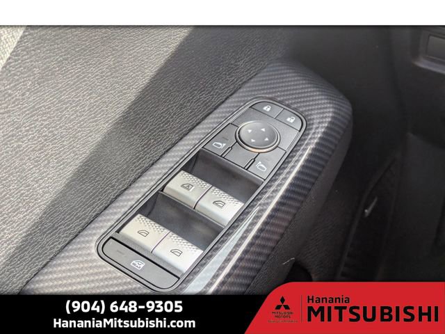 Used 2025 Mitsubishi Outlander ES image 22