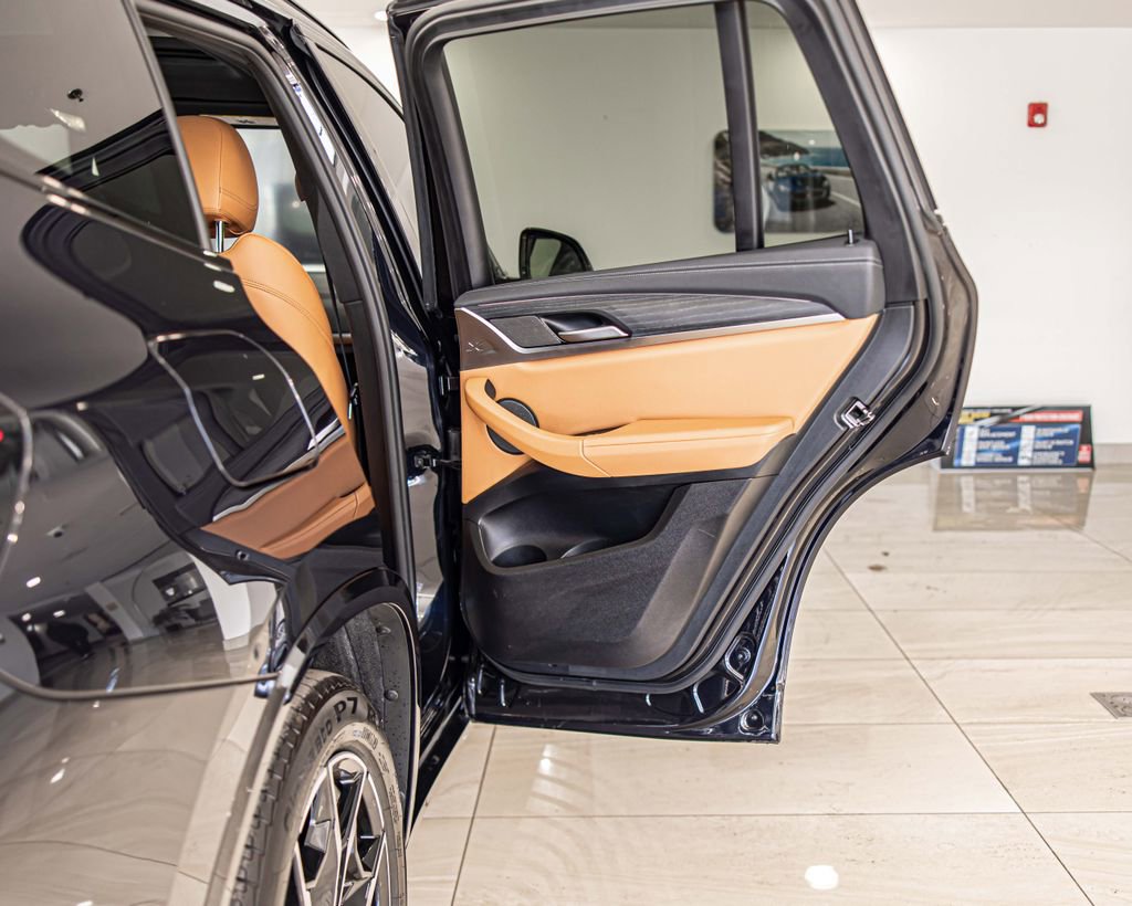 Used 2024 BMW X3 xDrive30i image 44