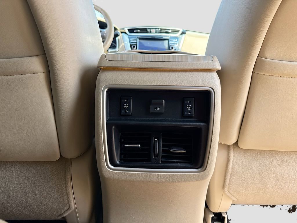 Used 2015 Nissan Murano Platinum w/ Platinum Technology Package FWD image 27