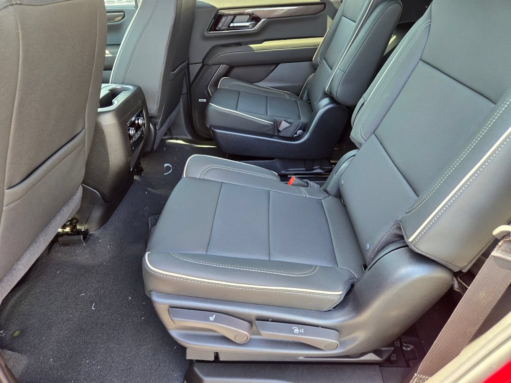 New 2026 GMC Yukon Elevation AWD/4WD image 7