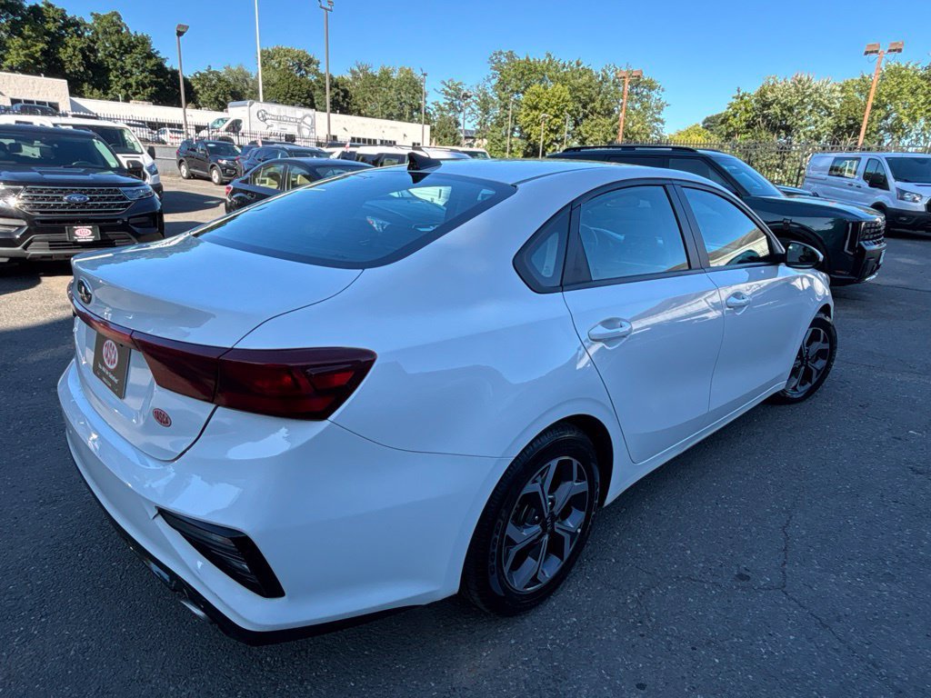 Used 2021 Kia Forte LXS FWD image 6