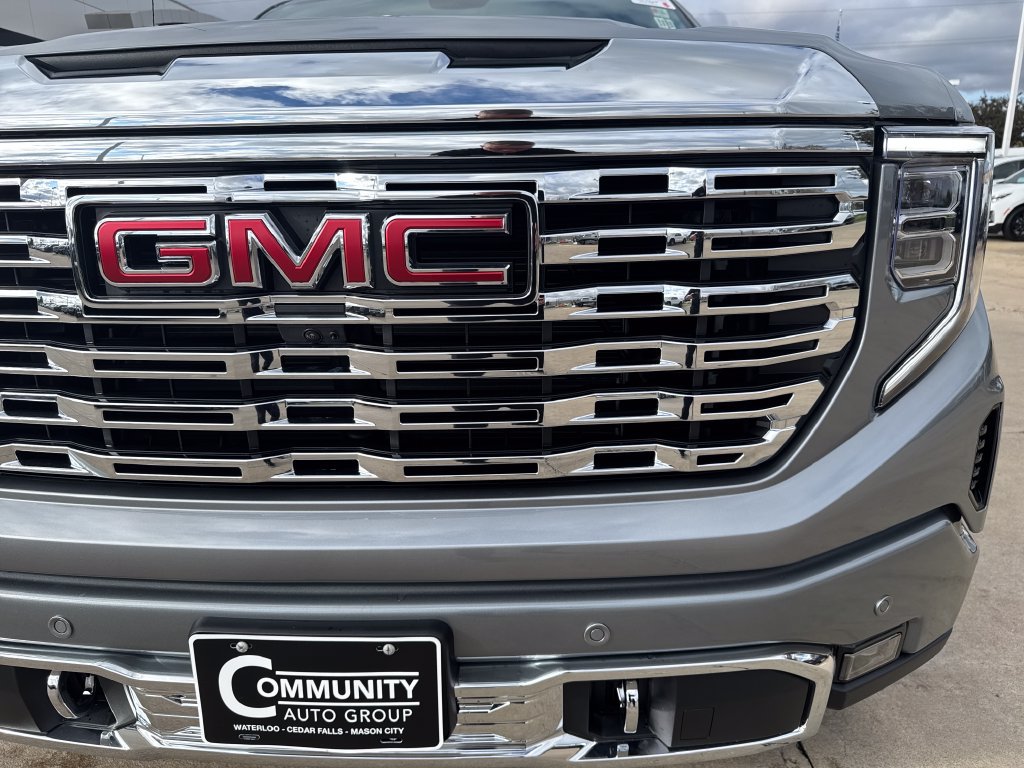 New 2026 GMC Sierra 1500 Denali w/ Denali Reserve Package AWD/4WD image 4