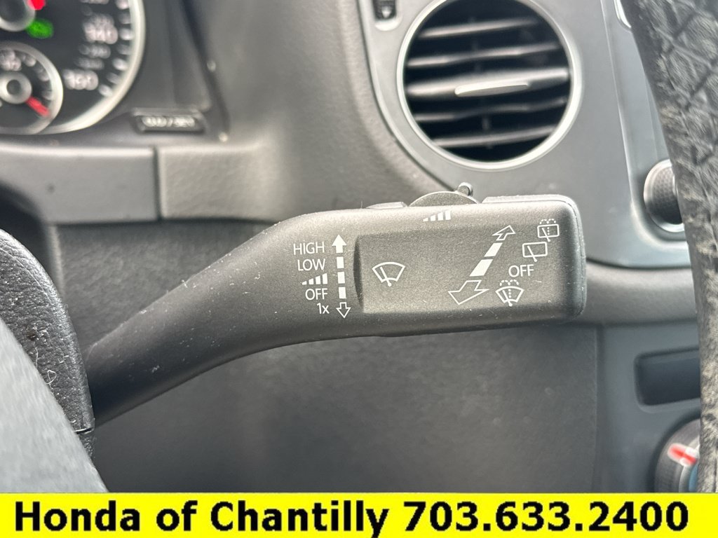 Used 2018 Volkswagen Tiguan Limited AWD/4WD image 11