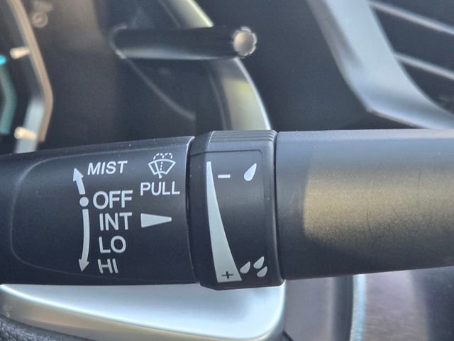 Used 2018 Honda Civic EX-L image 23