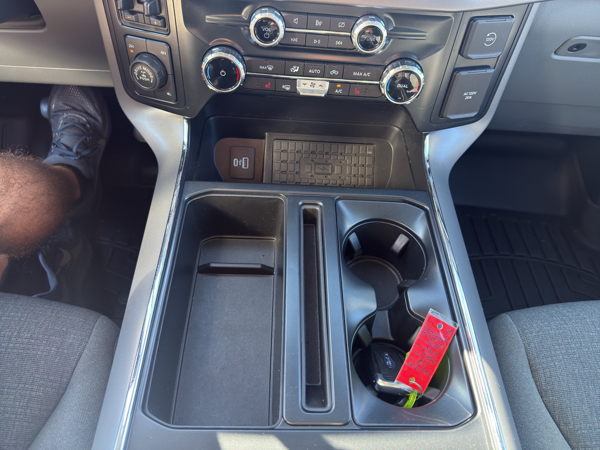 Used 2024 Ford F150 XLT w/ Equipment Group 302A MID AWD/4WD image 27