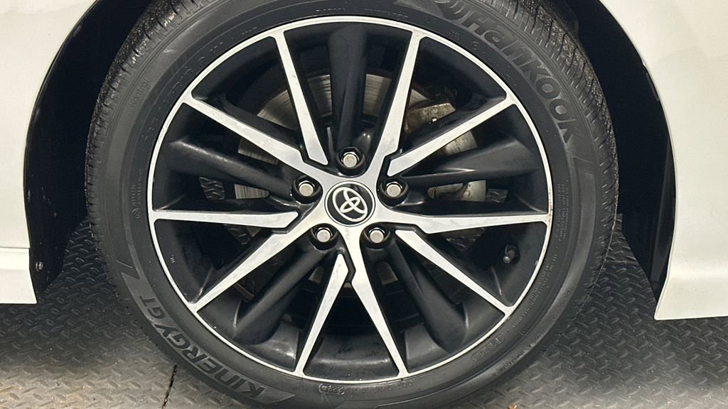 Certified 2023 Toyota Camry SE w/ Cold Weather Package image 22