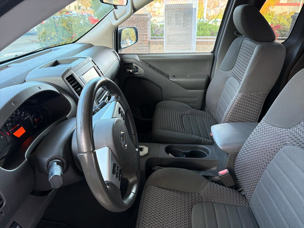 Used 2020 Nissan Frontier SV RWD image 19