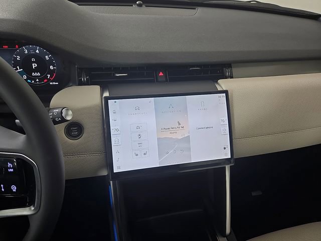 New 2026 Land Rover Discovery Sport Landmark AWD/4WD image 16