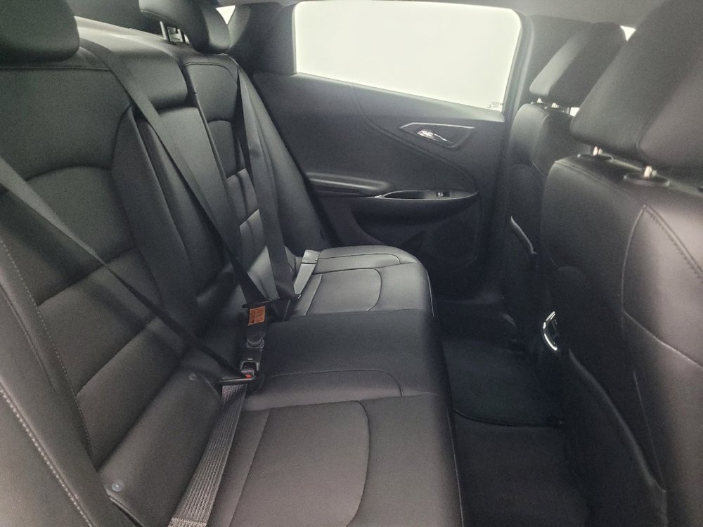 Used 2021 Chevrolet Malibu LT w/ Leather Package FWD image 19