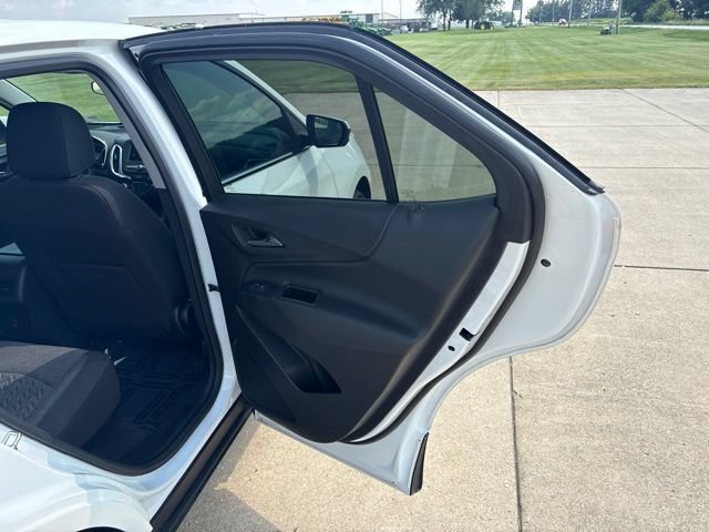 Used 2024 Chevrolet Equinox LT FWD image 20