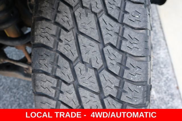 Used 2012 Toyota FJ Cruiser 4WD w/ Convenience Pkg image 11