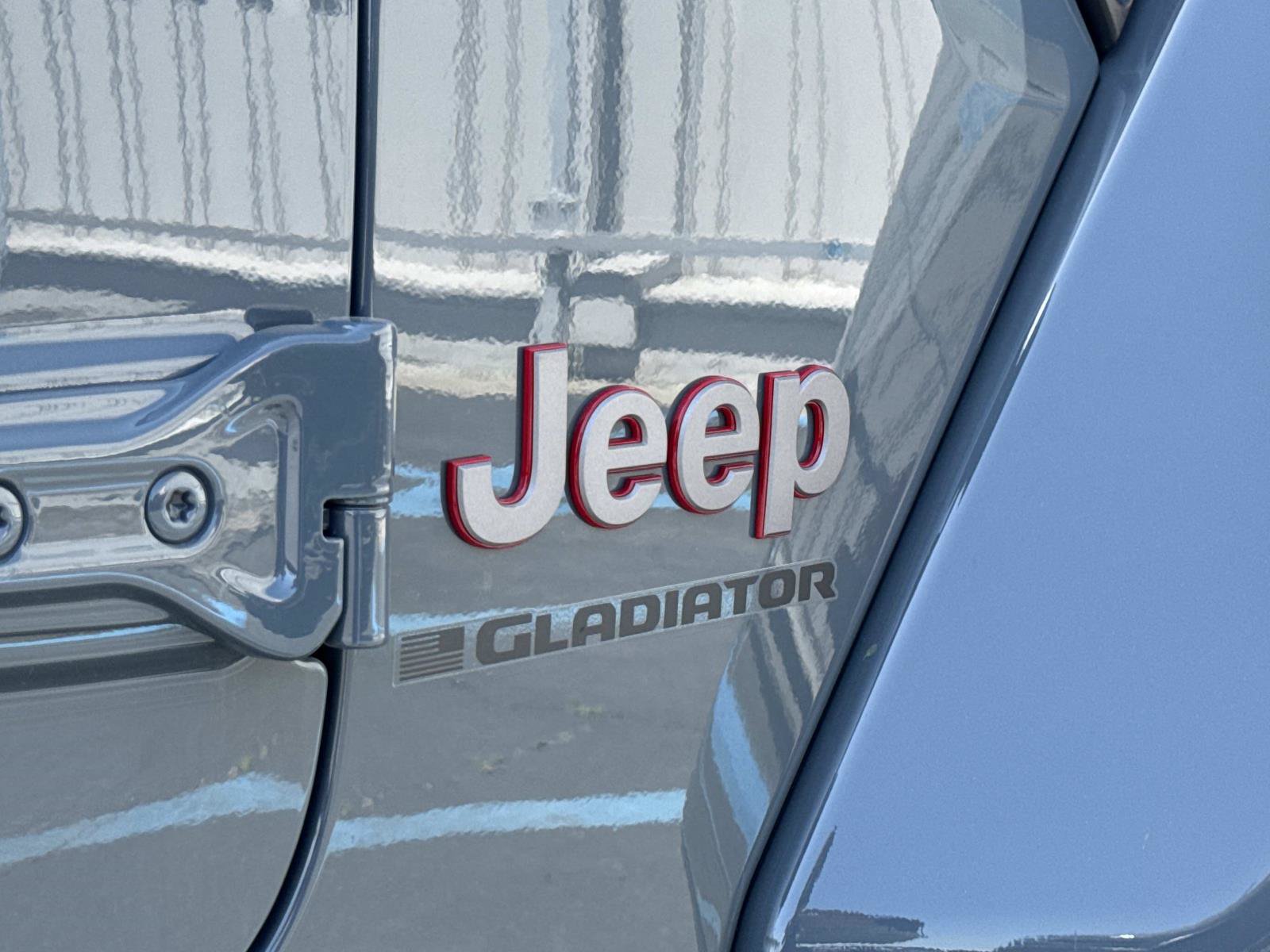 New 2026 Jeep Gladiator Rubicon w/ Steel Power Dome Hood Package AWD/4WD image 31