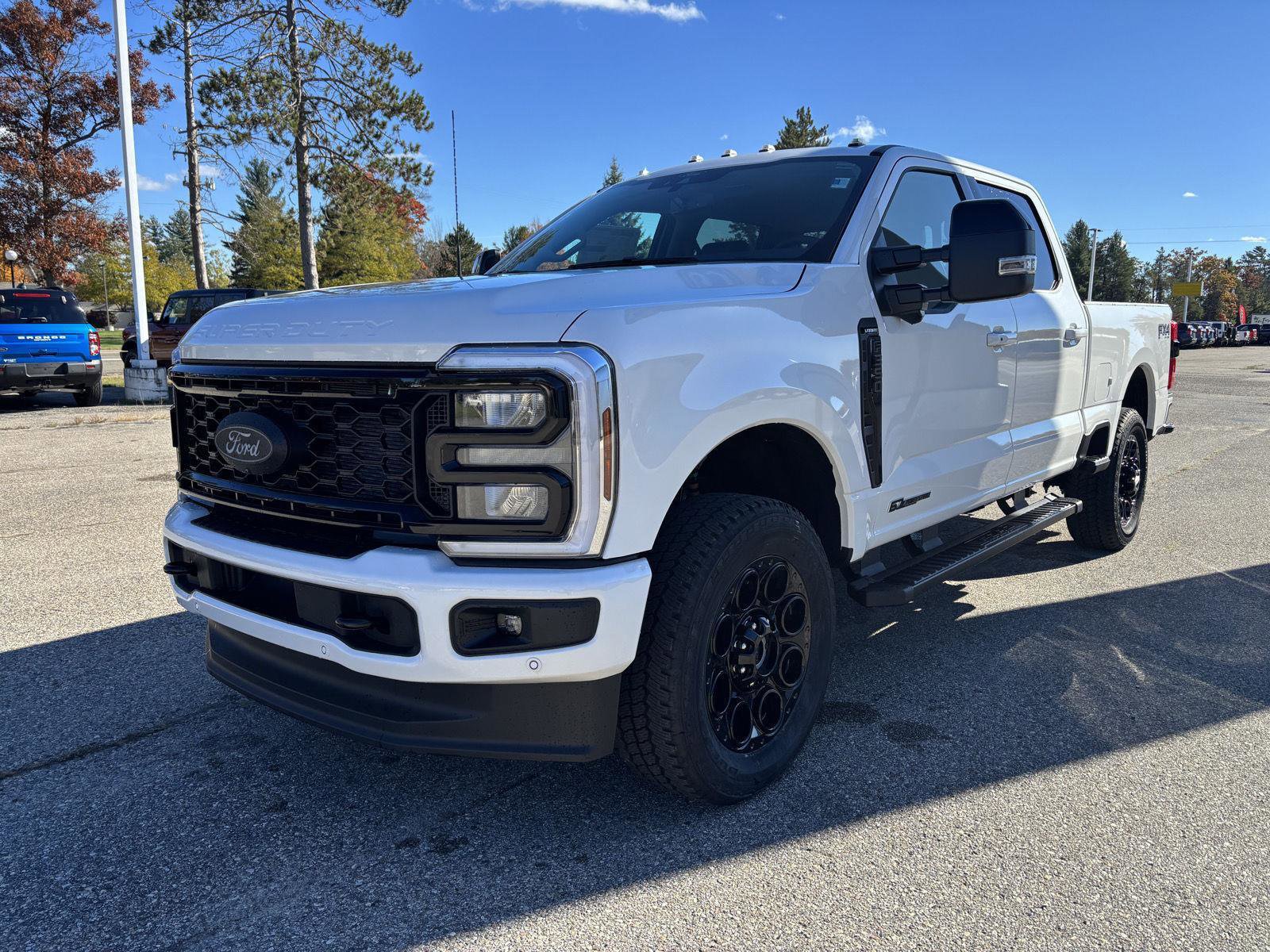 New 2026 Ford F350 Lariat w/ Black Appearance Package image 7