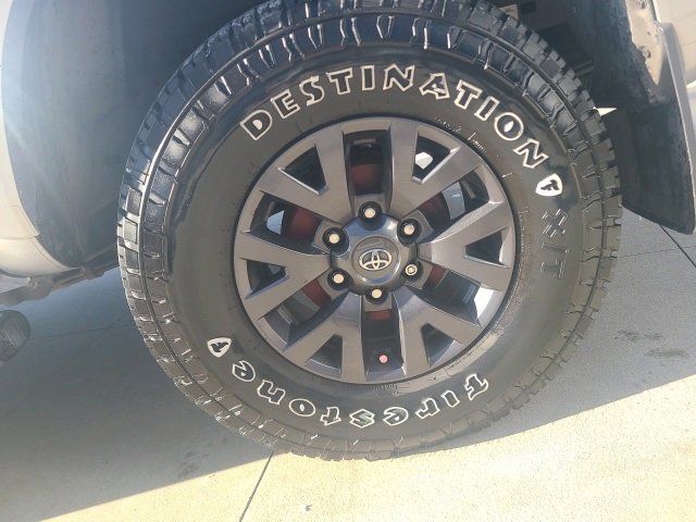 Used 2022 Toyota Tacoma SR5 image 11