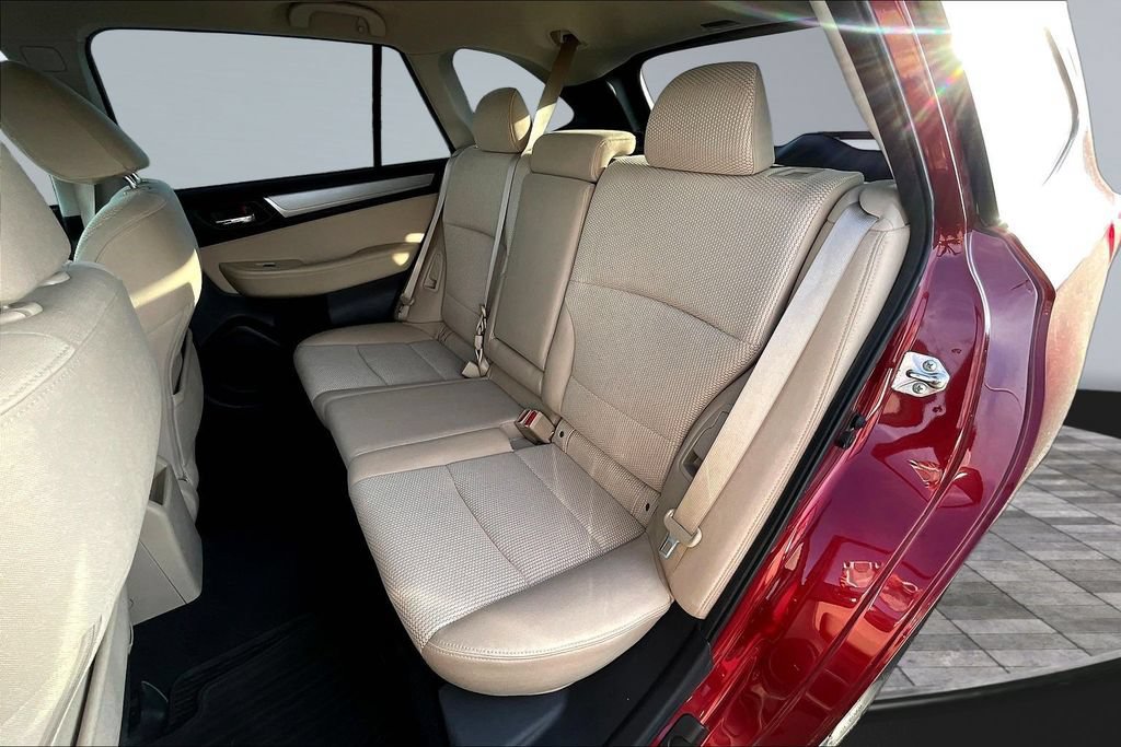 Used 2016 Subaru Outback 2.5i Premium AWD/4WD image 20