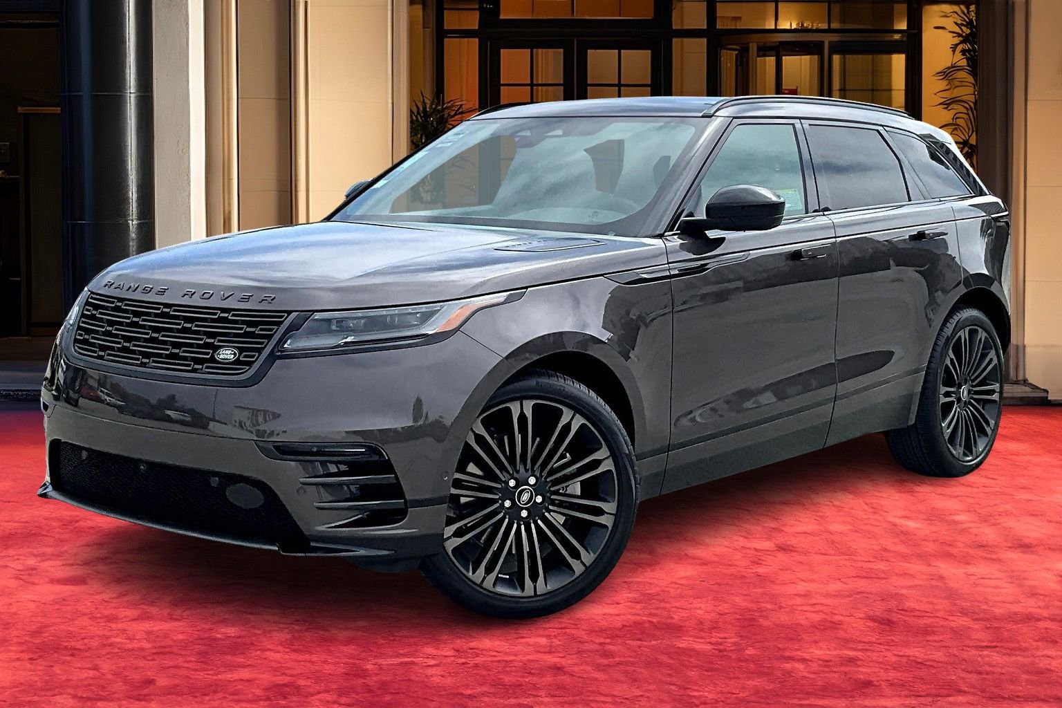 New 2026 Land Rover Range Rover Velar Dynamic SE