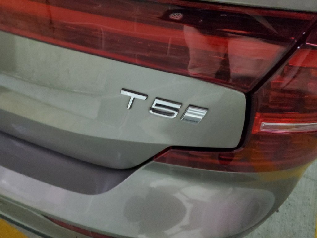 Used 2020 Volvo S60 T5 Inscription w/ Advanced Package FWD image 20