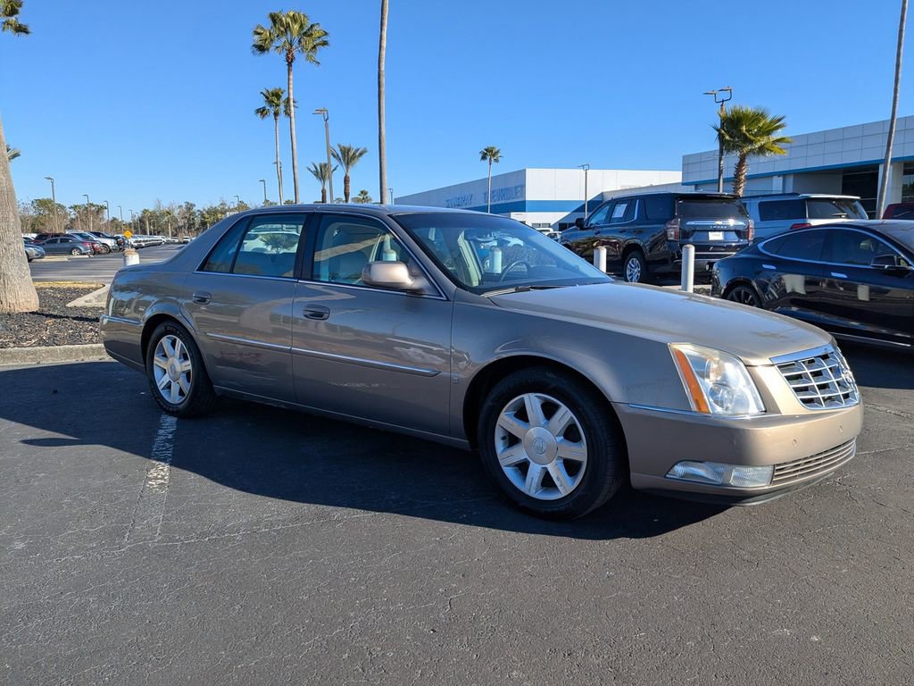 Used 2007 Cadillac DTS Luxury I image 2