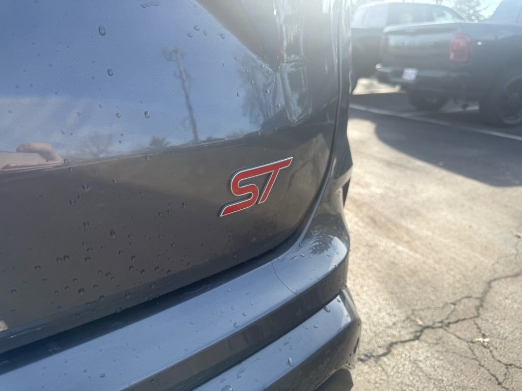 Used 2022 Ford Edge ST w/ Equipment Group 401A image 28