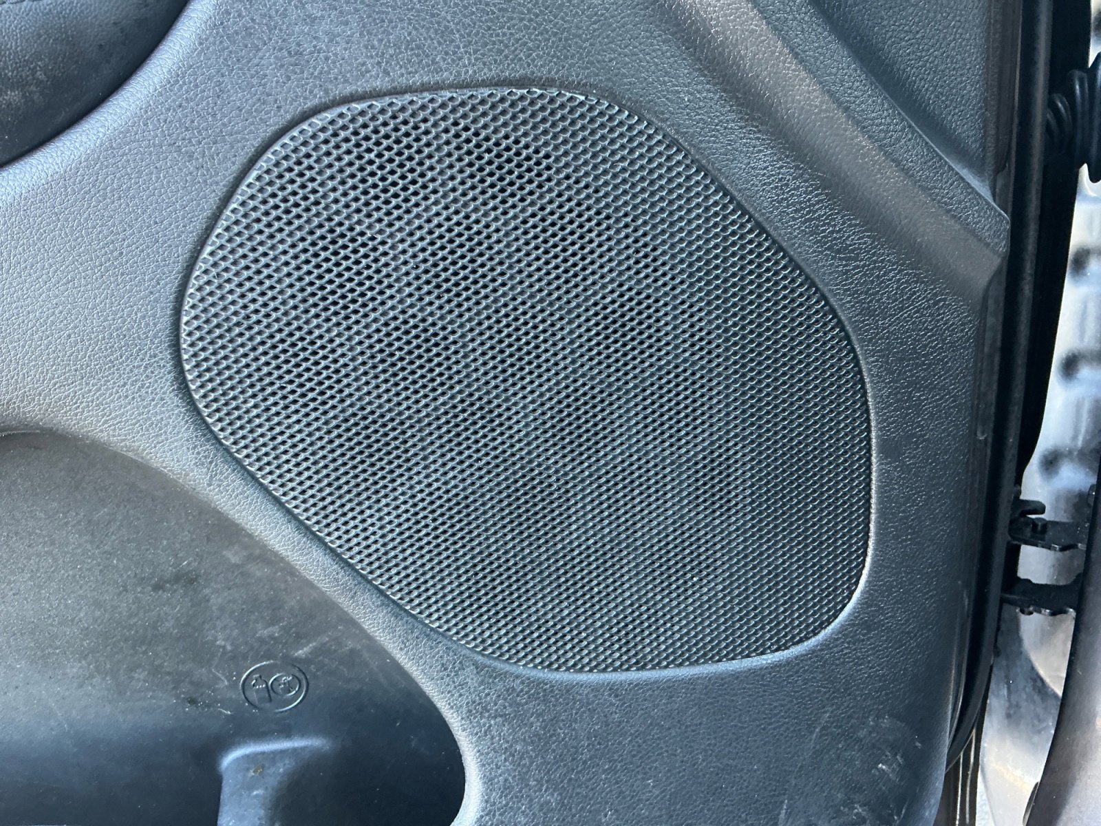 Used 2018 Jeep Grand Cherokee Limited w/ Luxury Group II image 27