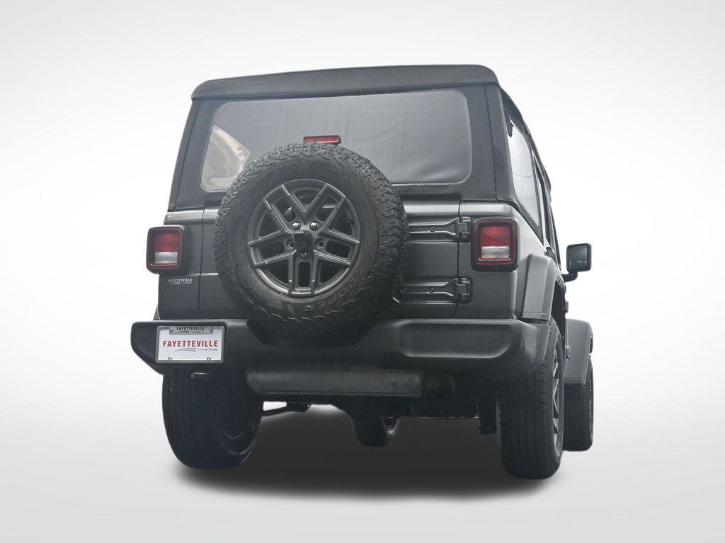 Used 2024 Jeep Wrangler Unlimited Sport AWD/4WD image 35