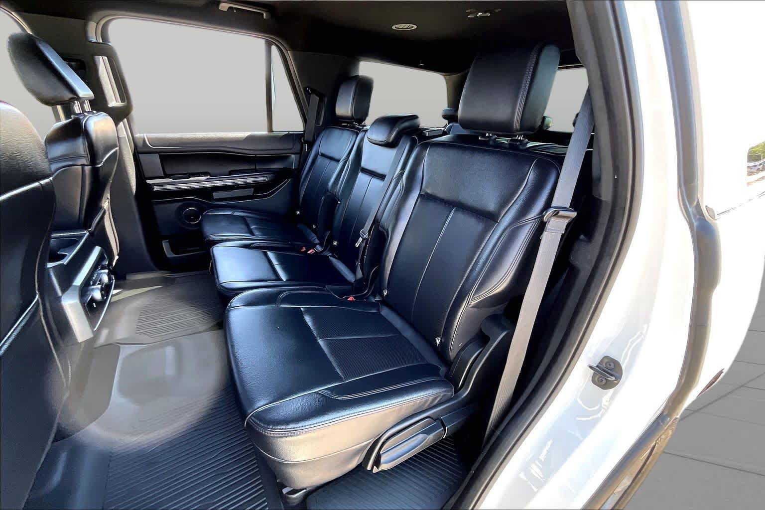 Used 2021 Ford Expedition XLT AWD/4WD image 20