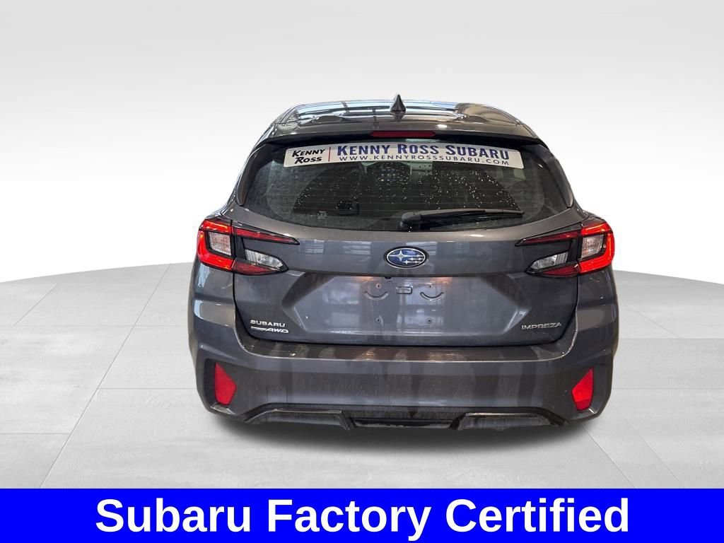Used 2025 Subaru Impreza 2.0i Sport image 4