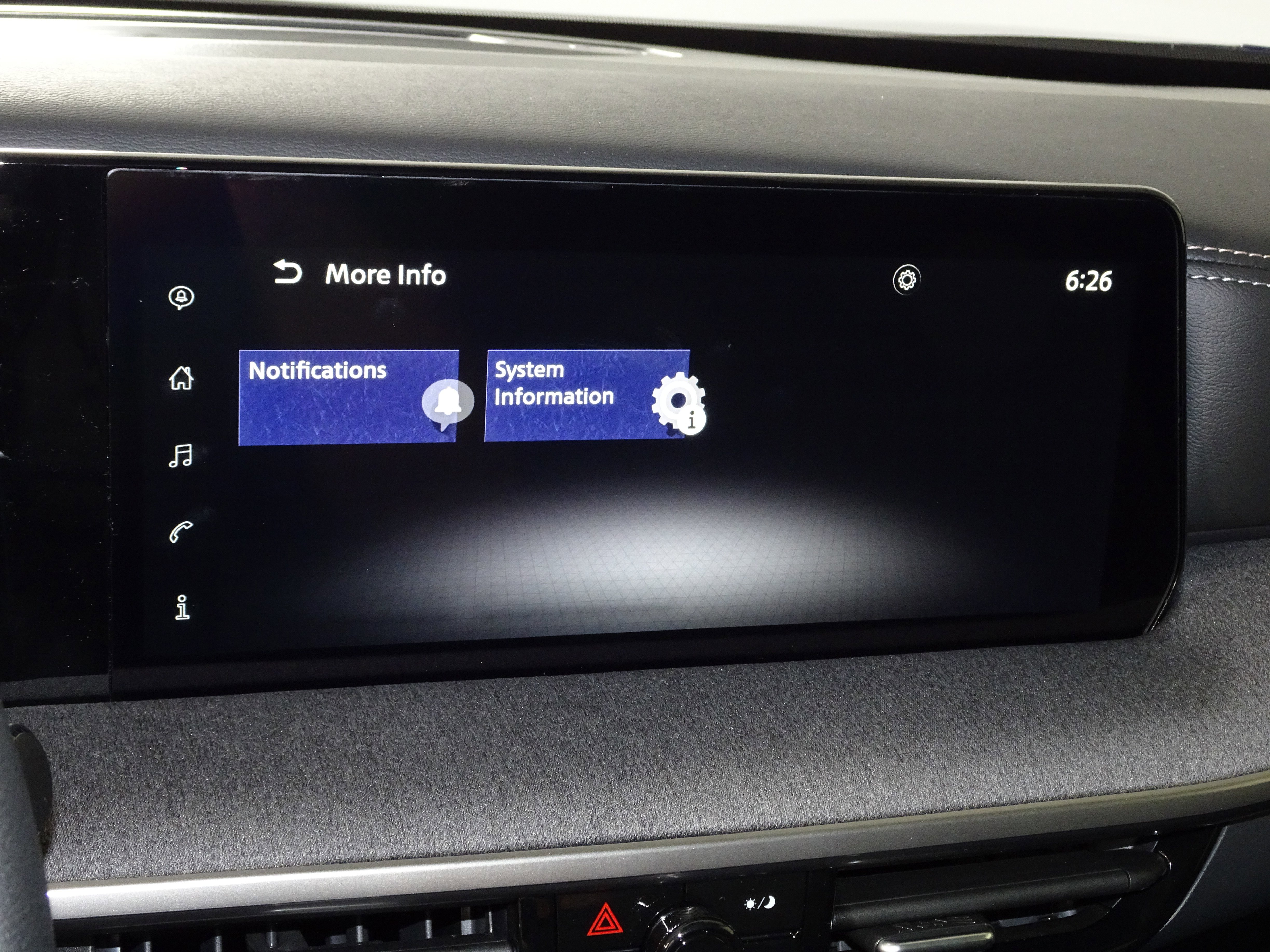 New 2025 Nissan Kicks SV w/ SV Premium Package image 28