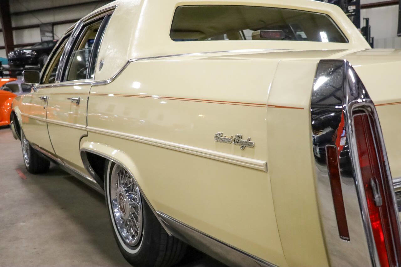 Used 1986 Cadillac Brougham Brougham image 30