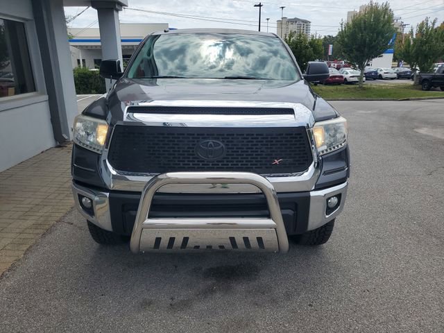 Used 2017 Toyota Tundra SR5 w/ SR5 Upgrade Package AWD/4WD image 13