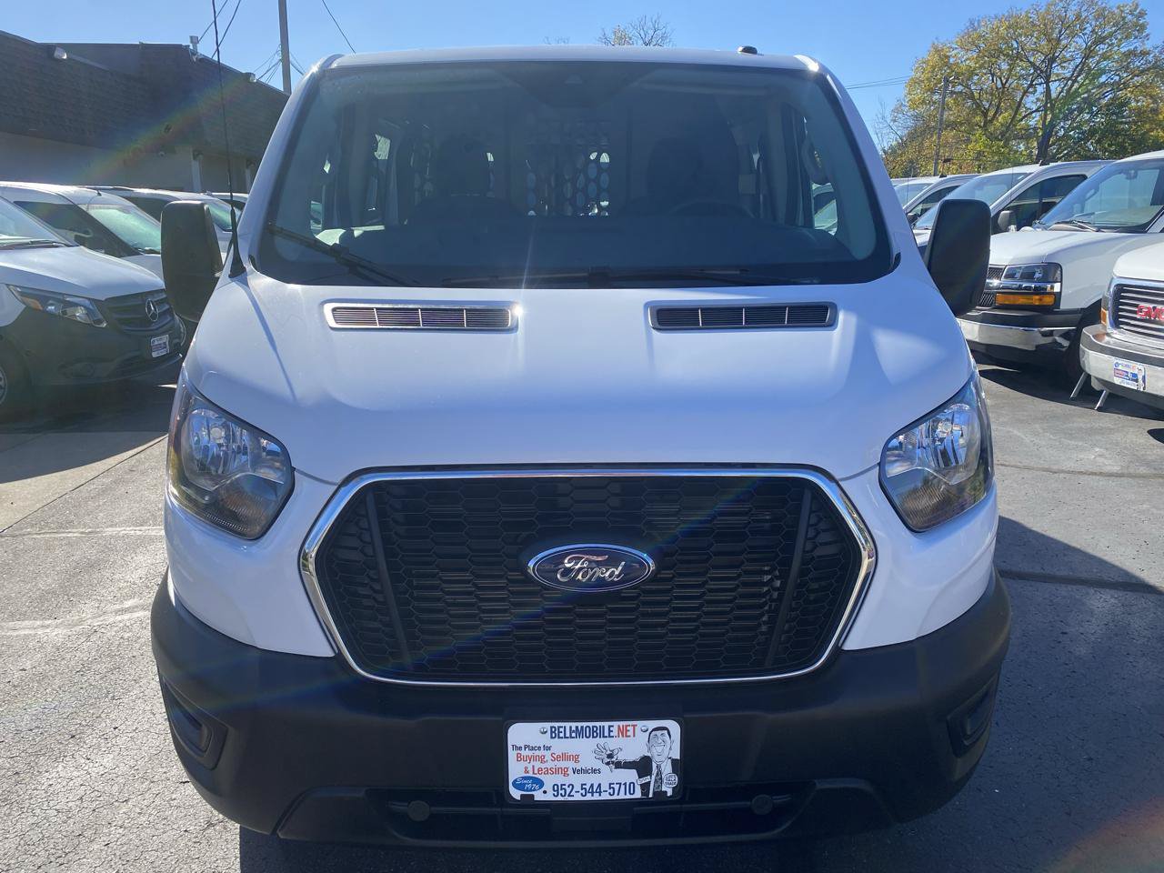 Used 2025 Ford Transit 250 Low Roof w/ Exterior Upgrade Package RWD image 2