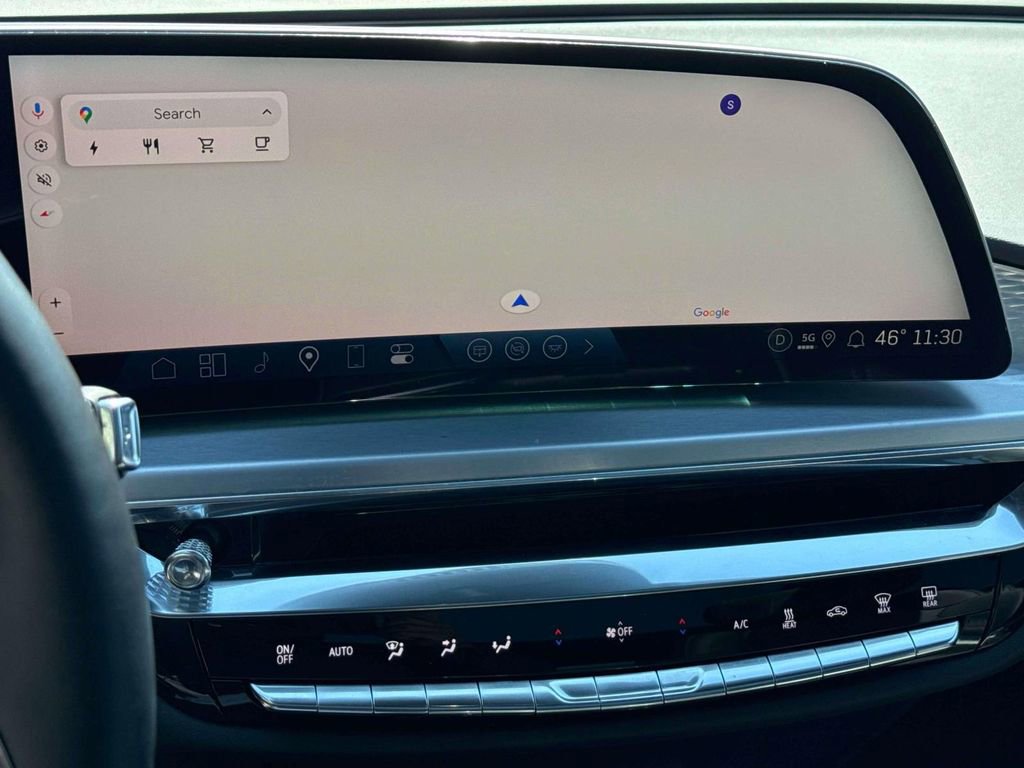 Used 2024 Cadillac Lyriq Luxury w/ LPO, Floor Liner Package image 32