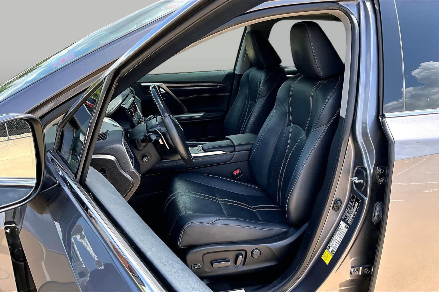 Used 2020 Lexus RX 450h AWD w/ Luxury Package image 8