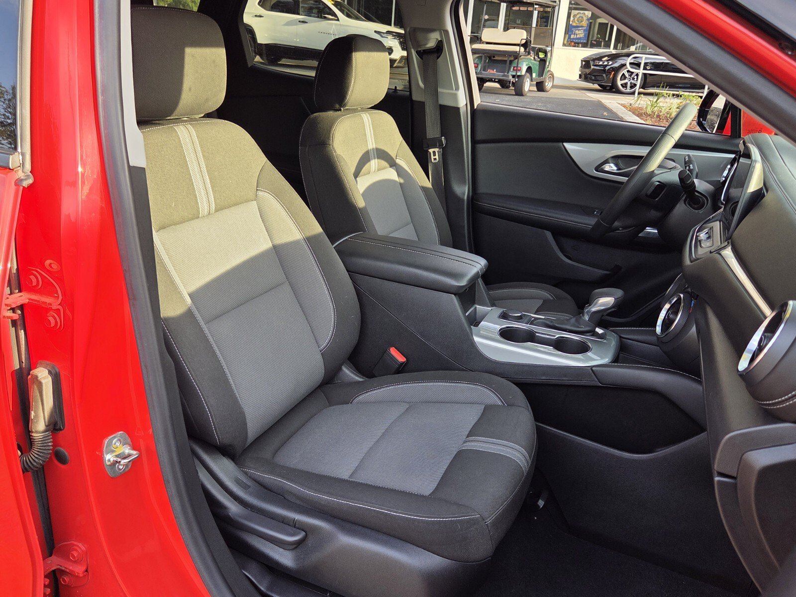 Certified 2025 Chevrolet Blazer LT FWD image 22