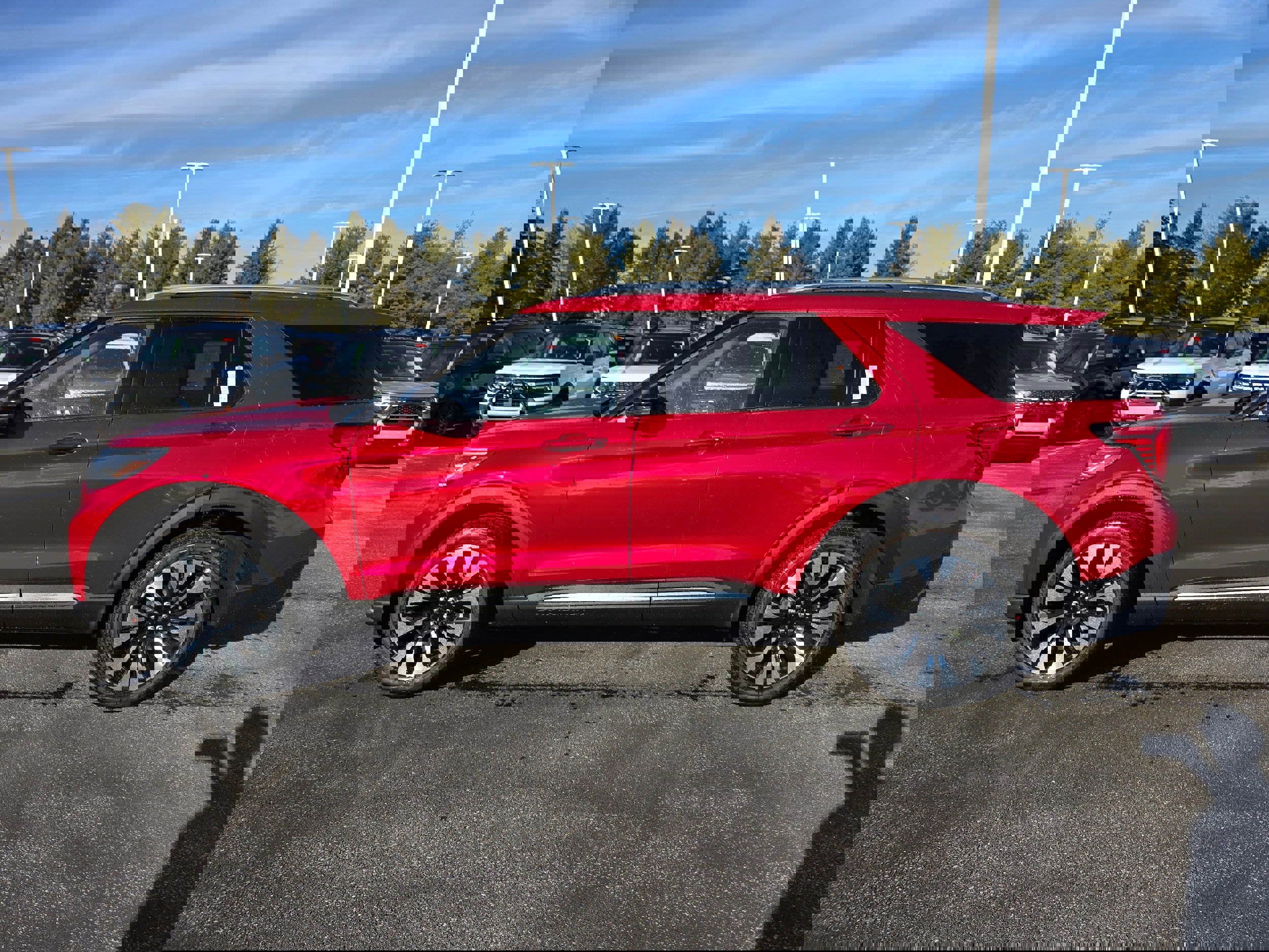 New 2026 Ford Explorer Platinum w/ LUX Leather Package image 2