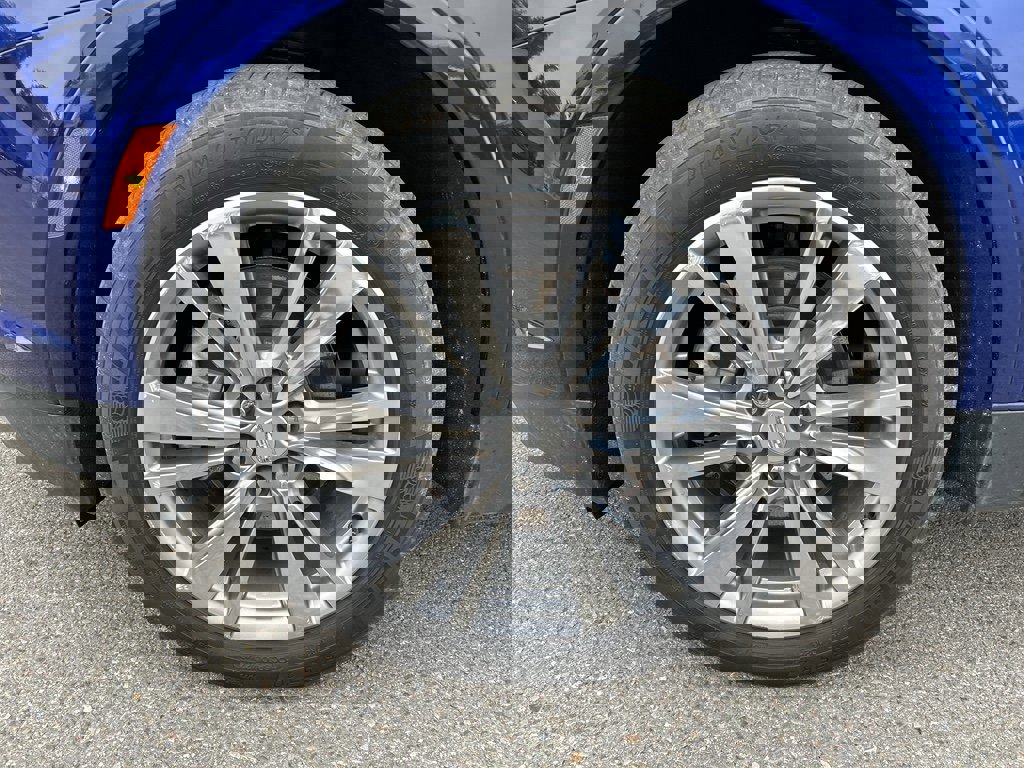 Certified 2023 Cadillac XT5 Premium Luxury image 9