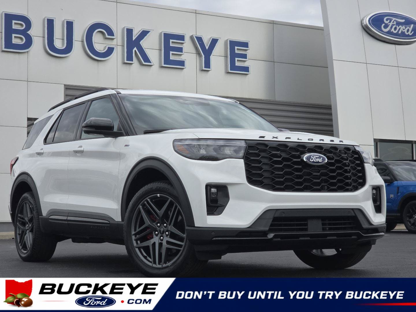 Used 2025 Ford Explorer ST-Line w/ ST-Line Street Pack AWD/4WD image 1
