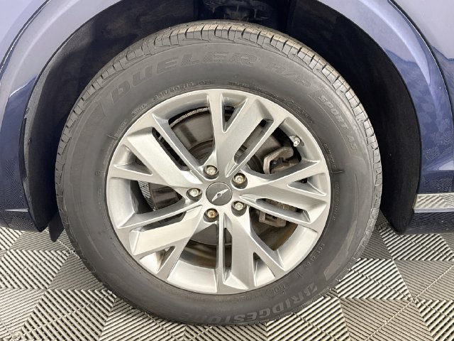 Used 2022 Genesis GV70 2.5T AWD/4WD image 35