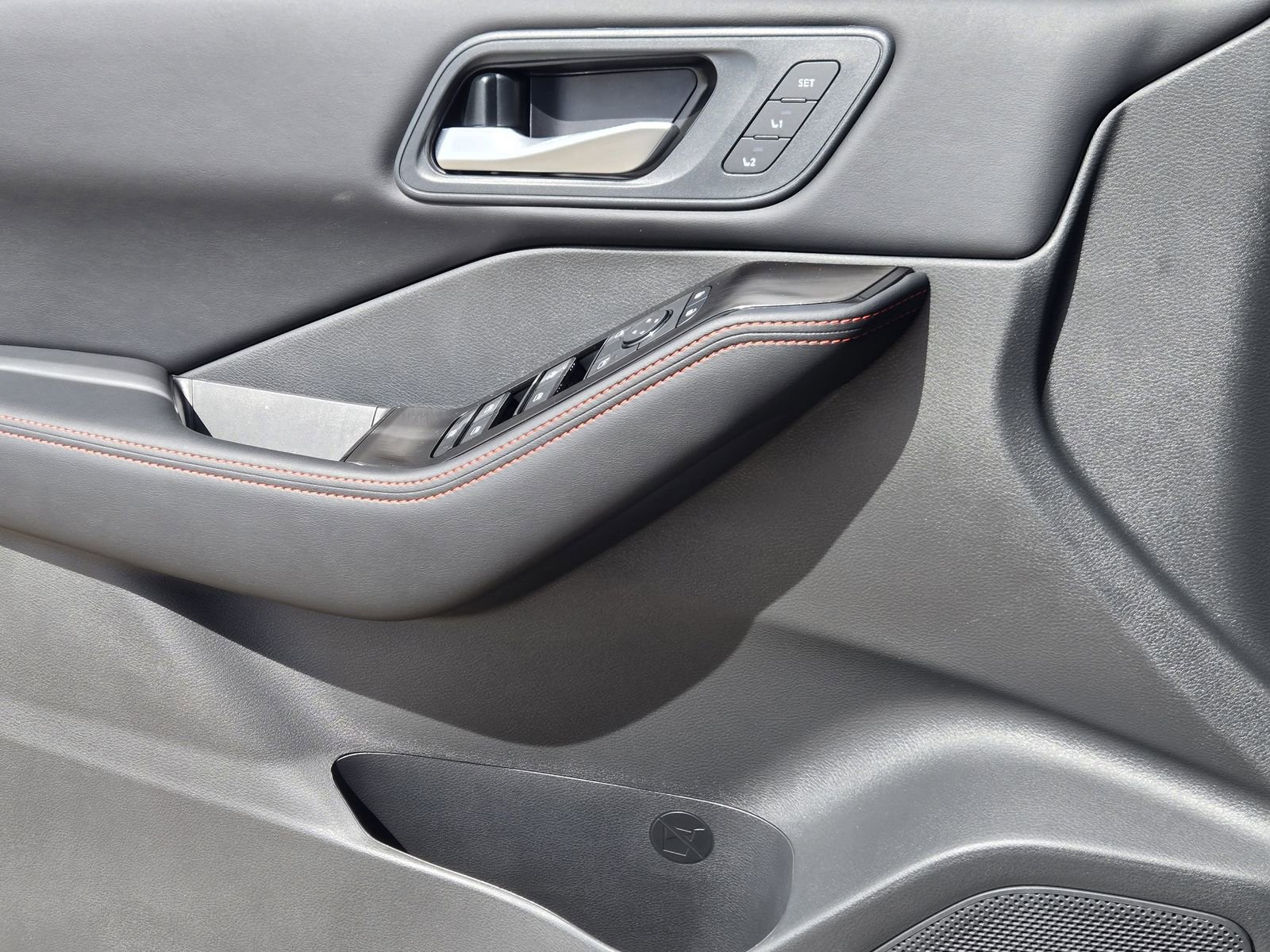 New 2026 Nissan Rogue SV image 20