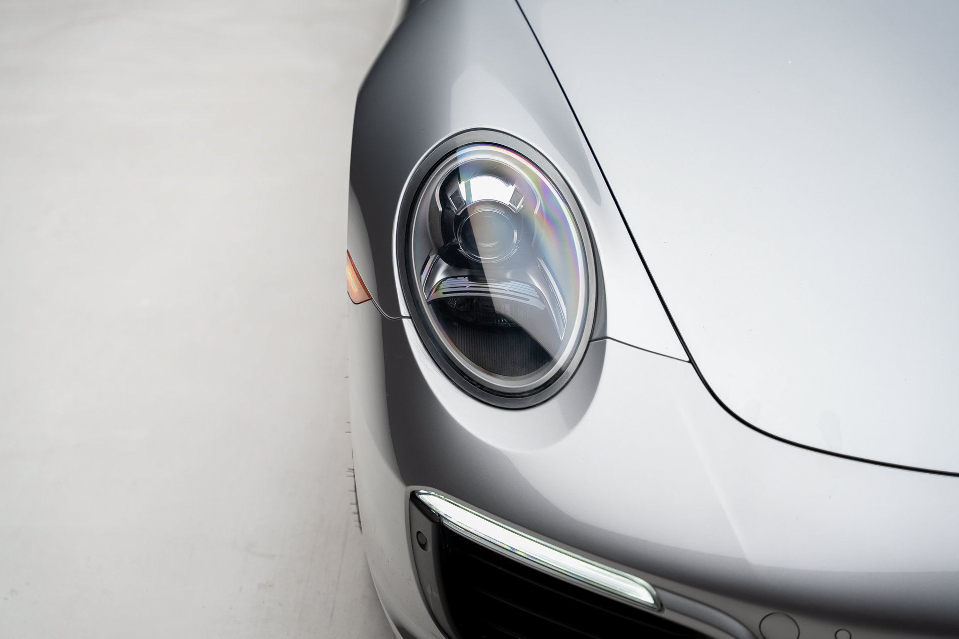 Used 2018 Porsche 911 Carrera RWD image 12
