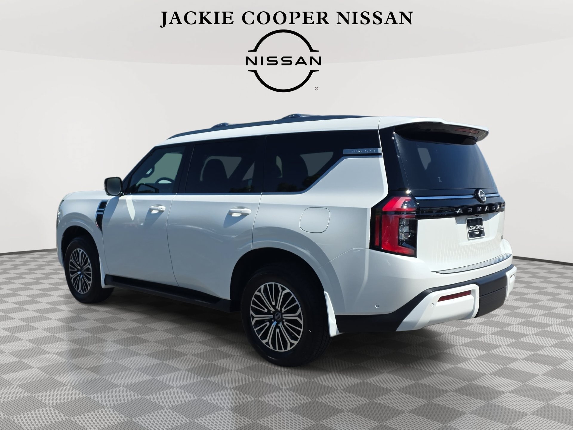New 2026 Nissan Armada SL w/ Captain's Chari Seat Package AWD/4WD image 7