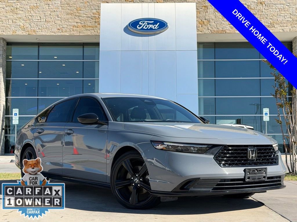 Used 2023 Honda Accord Sport image 1