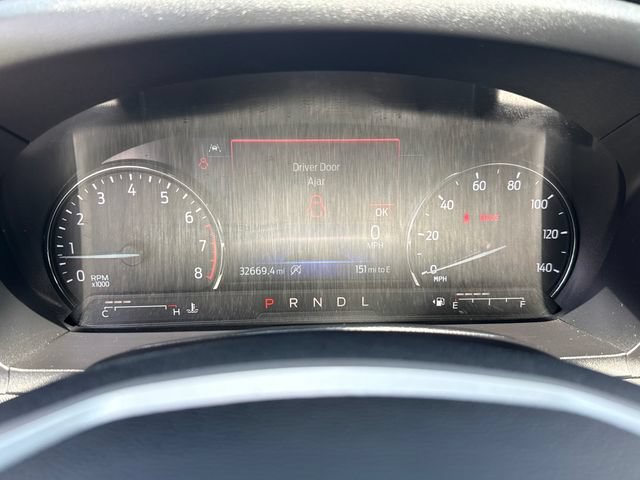 Used 2024 Ford Explorer XLT w/ Equipment Group 202A AWD/4WD image 29