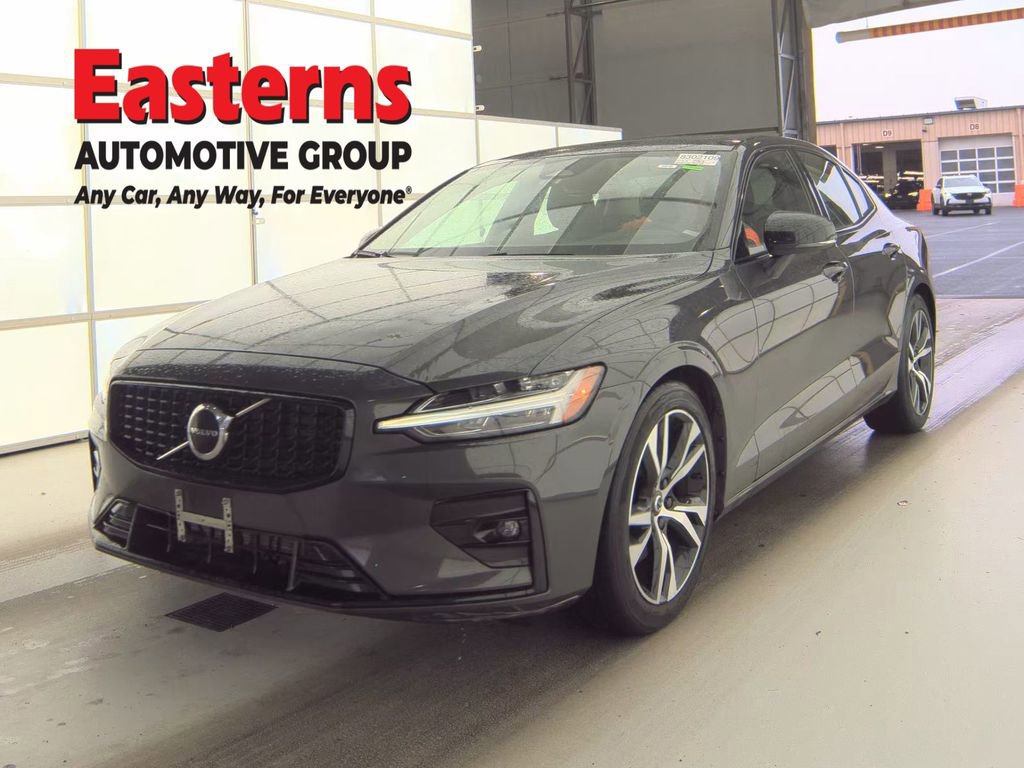 Used 2024 Volvo S60 B5 Core