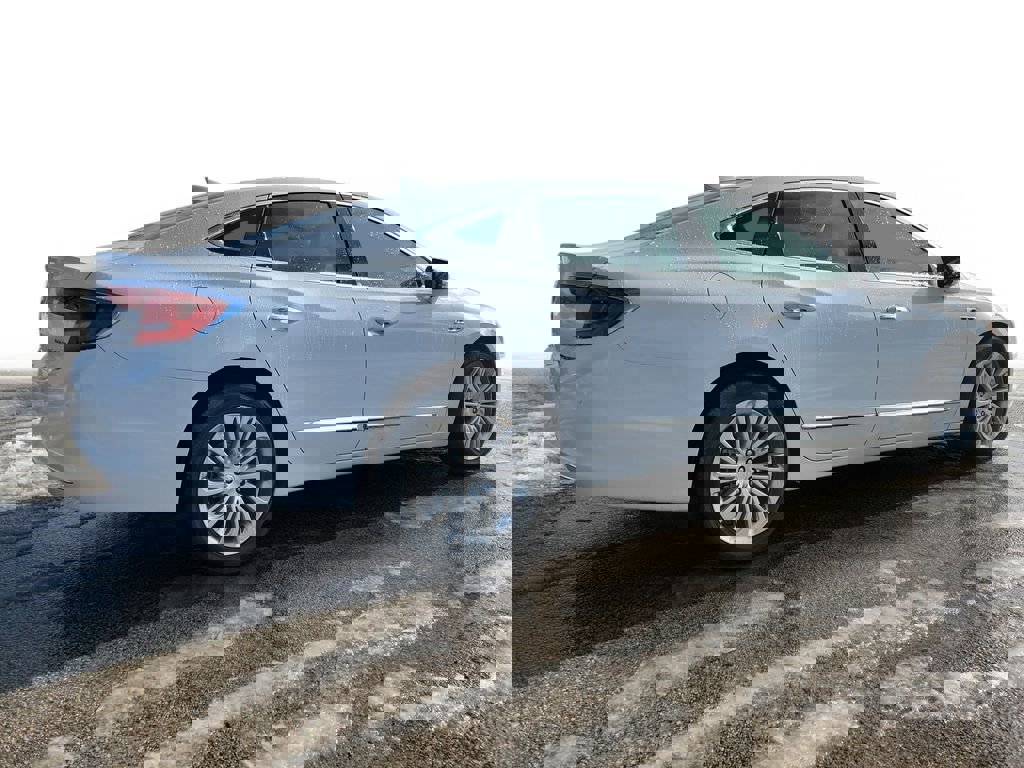 Used 2019 Buick LaCrosse Essence w/ Sights and Sounds Package image 4