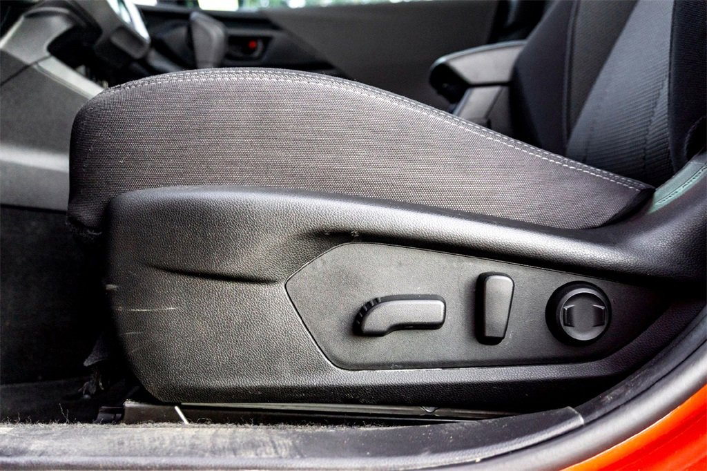 Used 2024 Subaru Crosstrek 2.0i Premium image 12