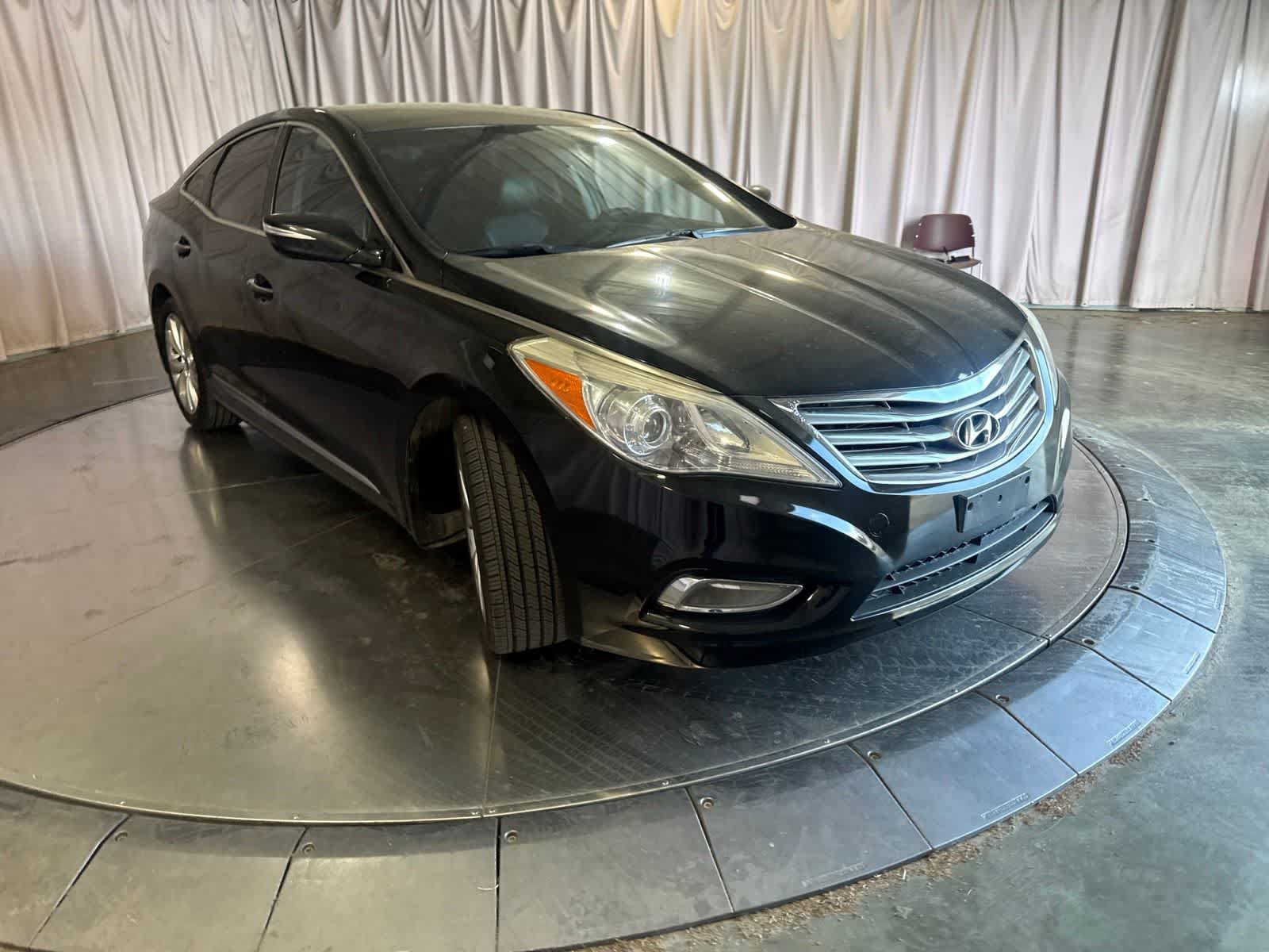 Used 2012 Hyundai Azera FWD image 3